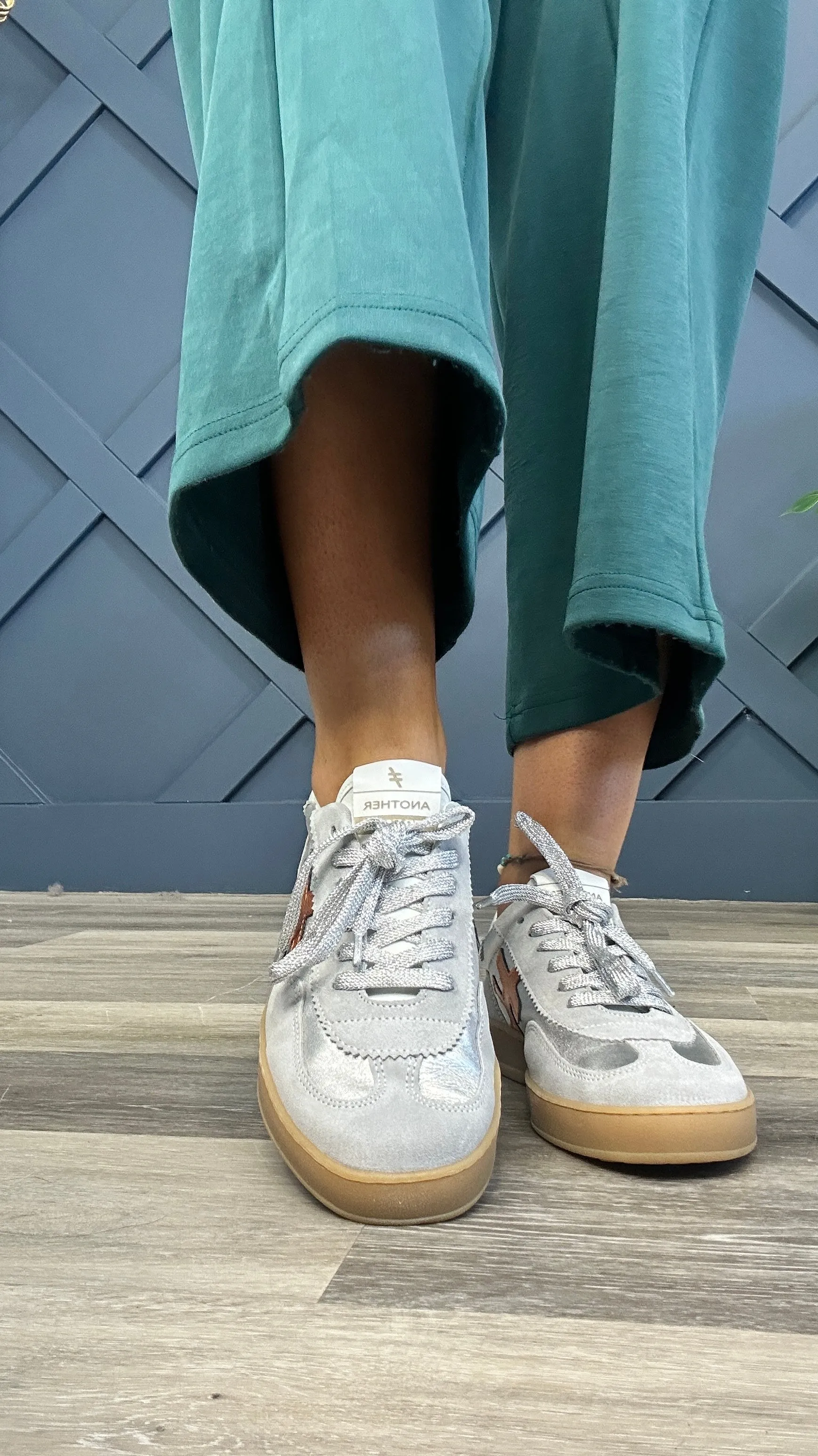 Another Trend  Rosanna Trainer