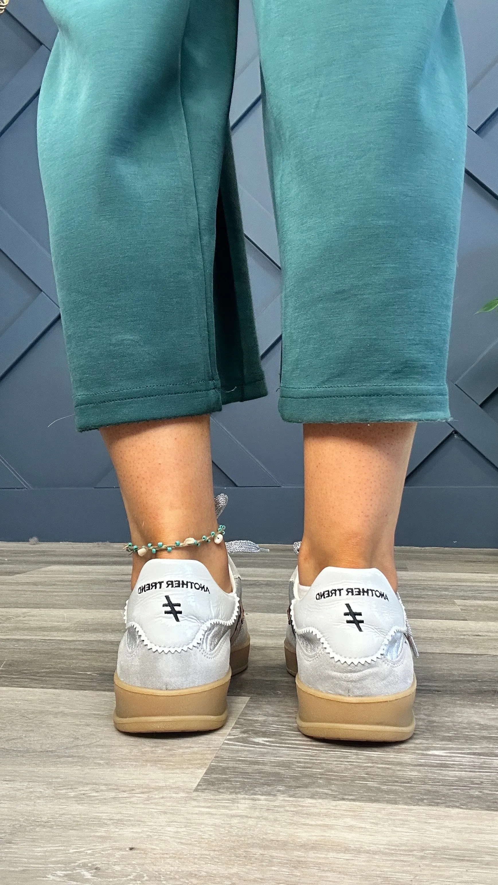 Another Trend  Rosanna Trainer