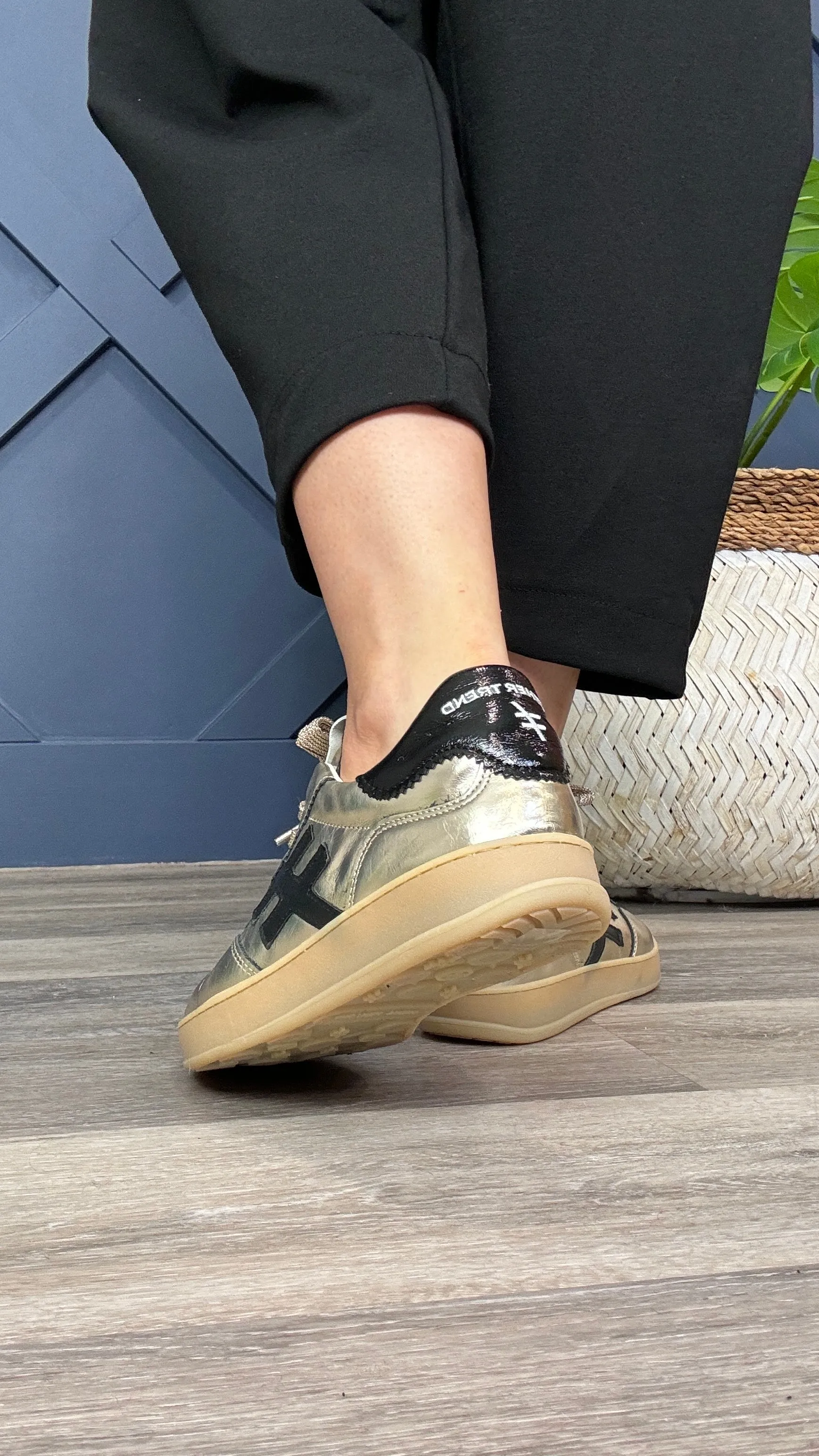 Another Trend  Rosanna Trainer