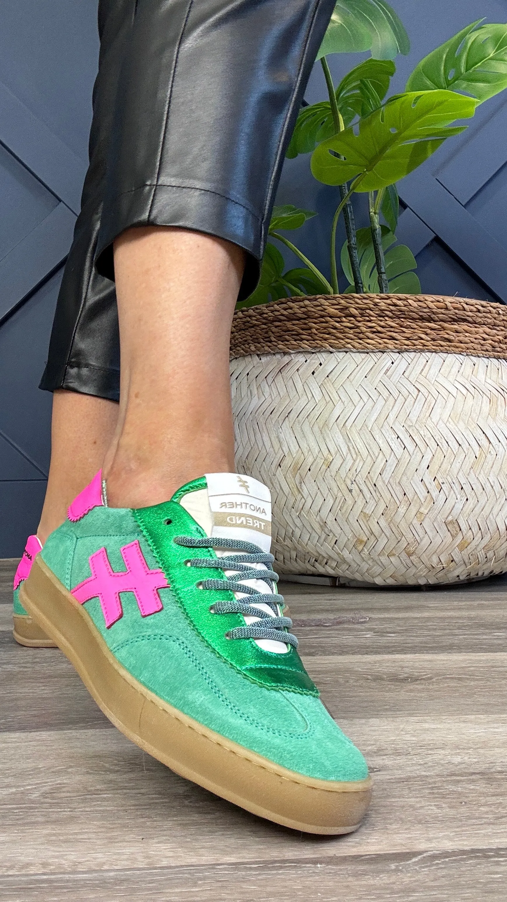 Another Trend  Rosanna Trainer