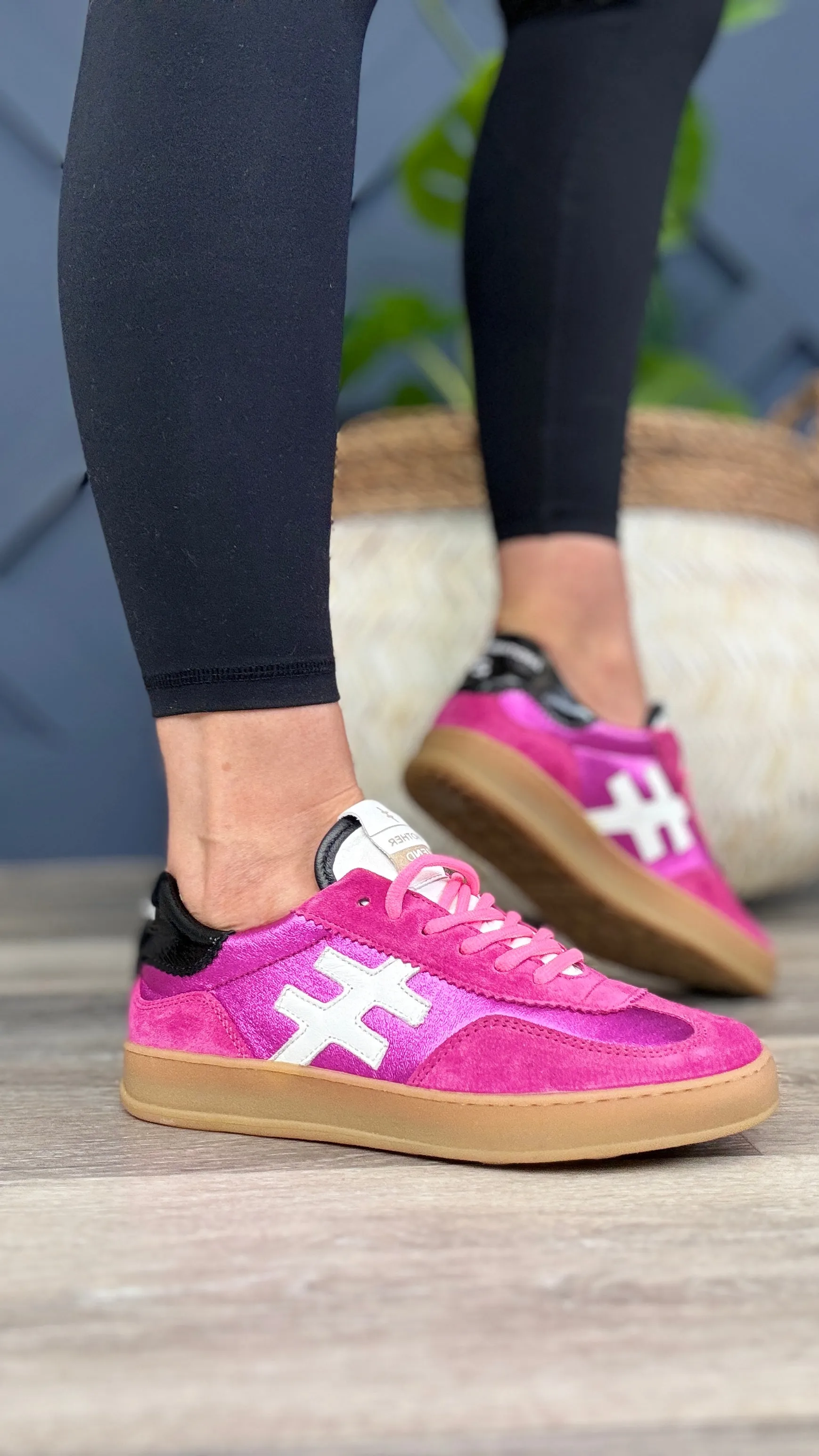 Another Trend  Rosanna Trainer