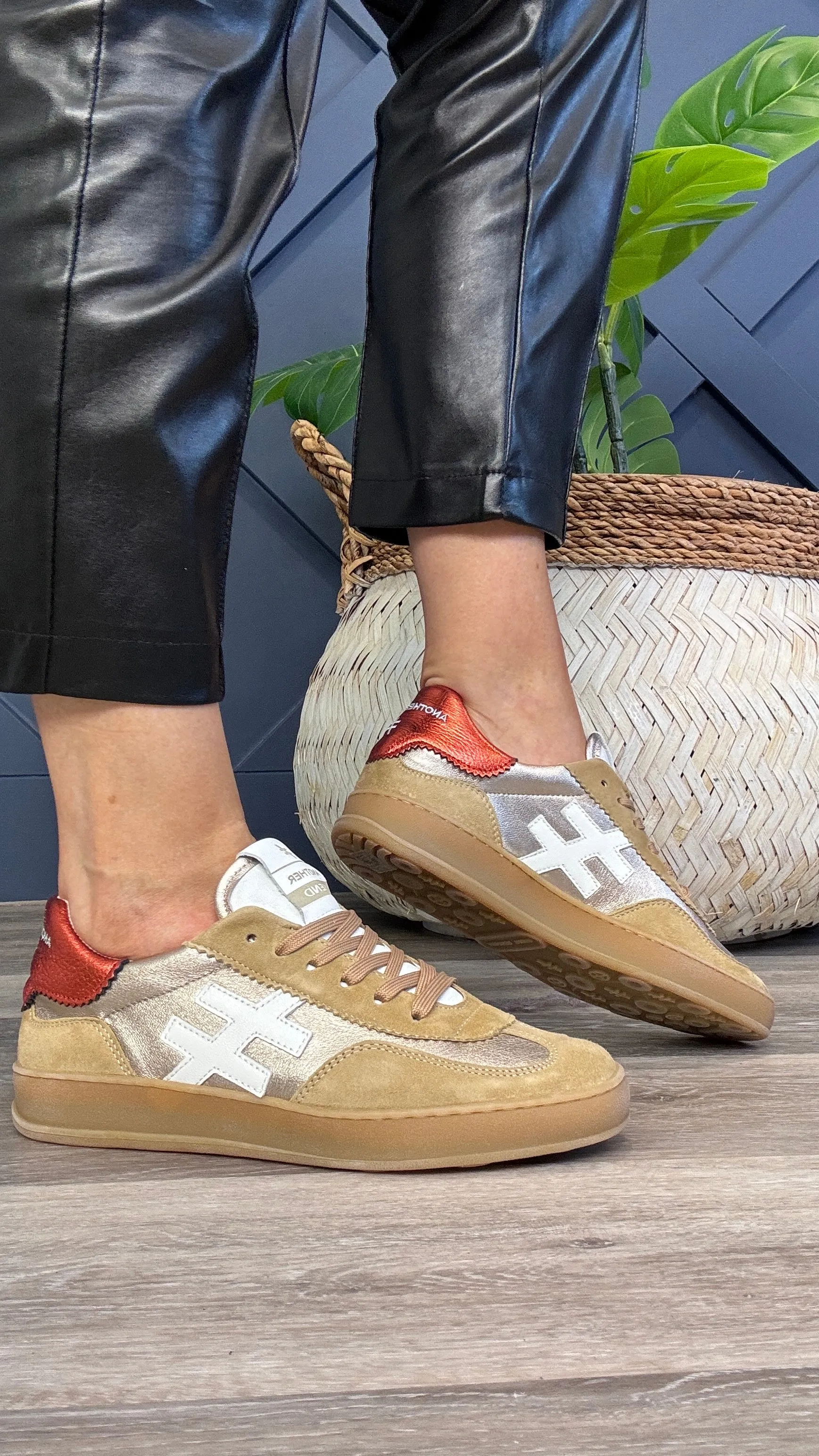 Another Trend  Rosanna Trainer