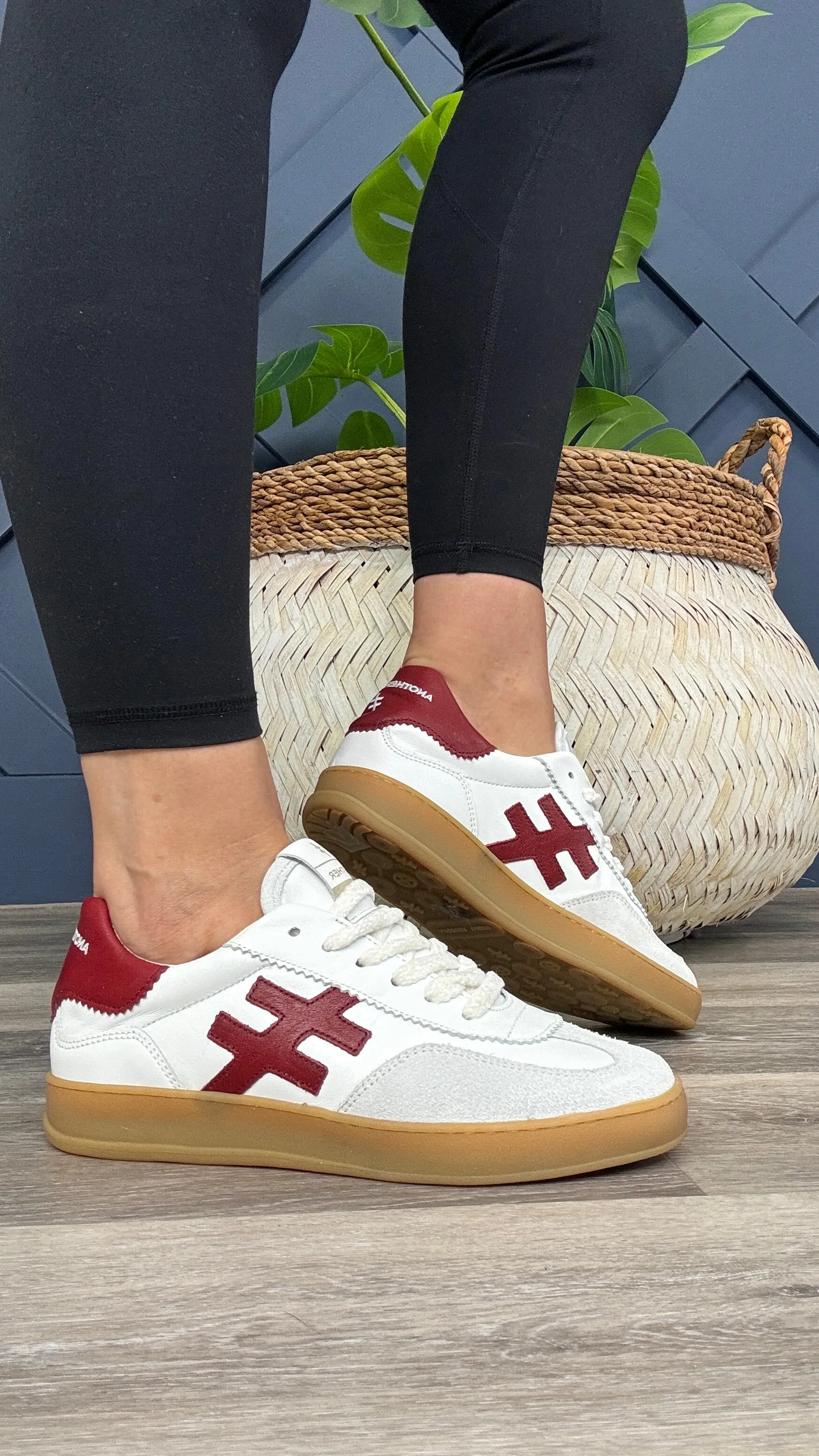 Another Trend  Rosanna Trainer