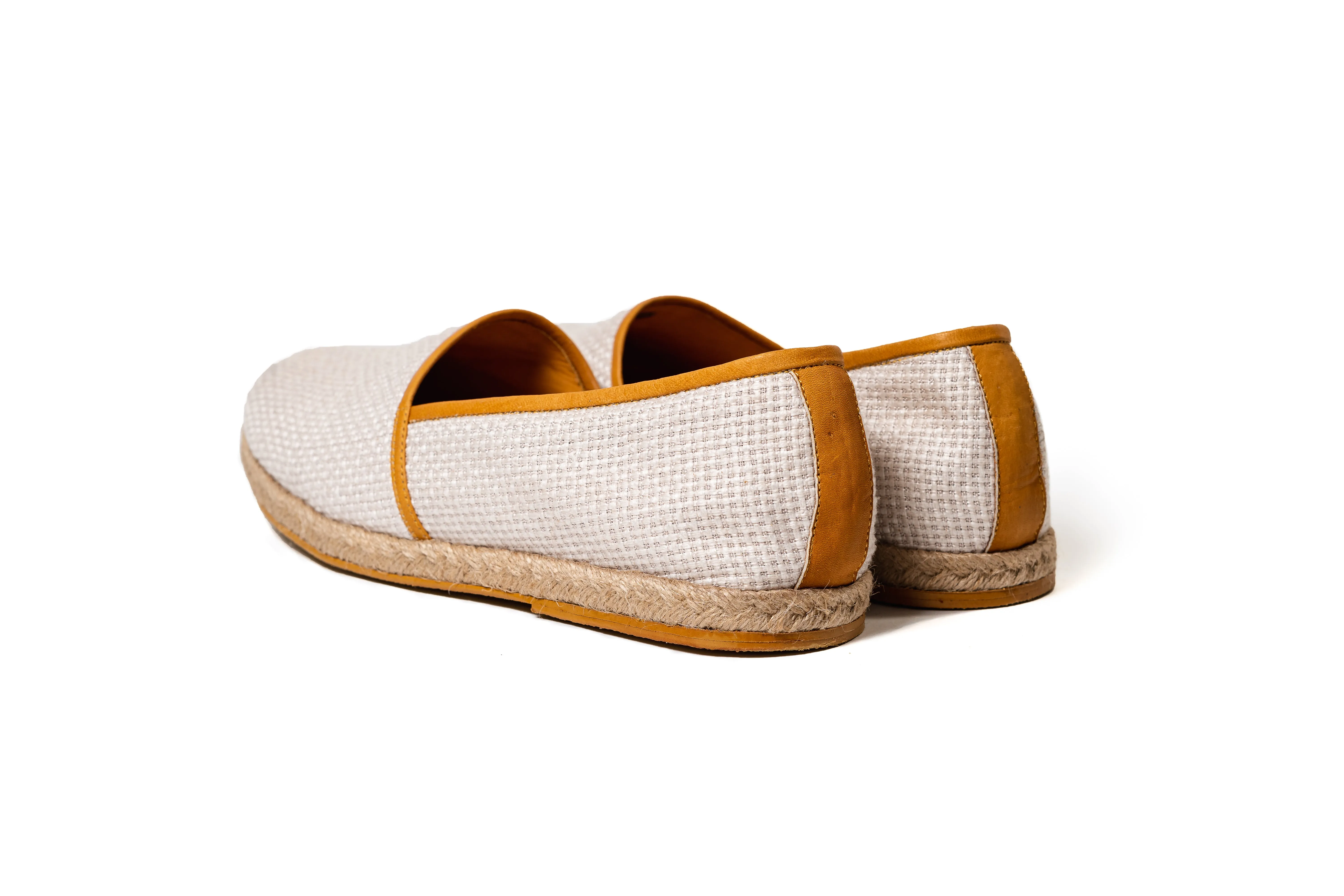 Beige canvas espadrille