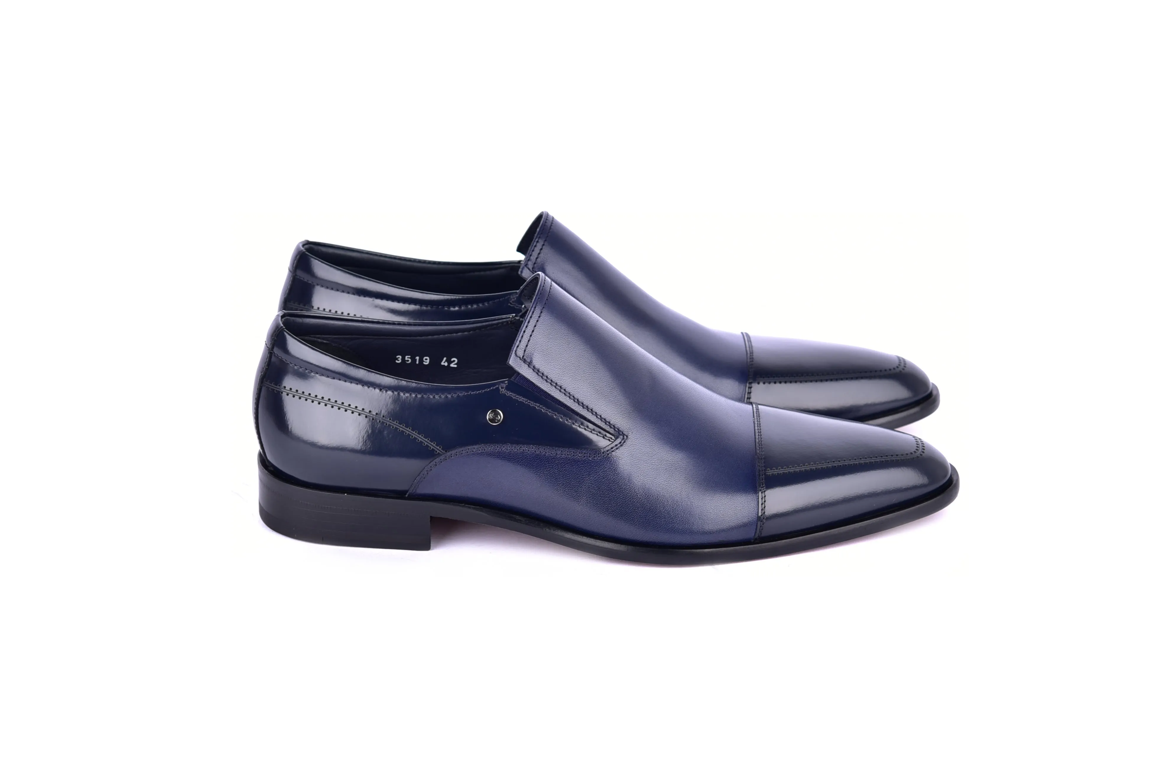 C1401- 3519 Cap Toe Loafer Dark Blue