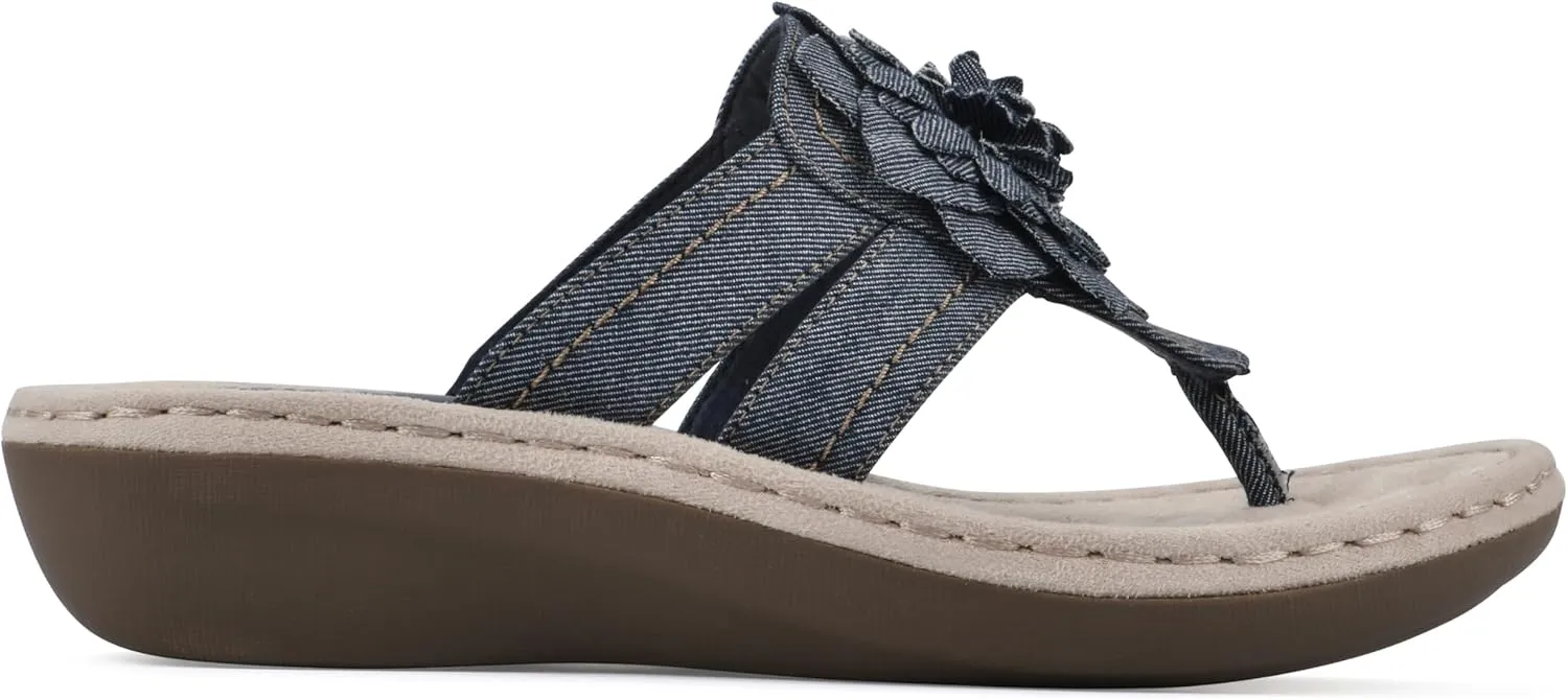 CLIFFS BY WHITE MOUNTAIN Women's Cassia Mini Wedge Flower Flip Flop Sandal