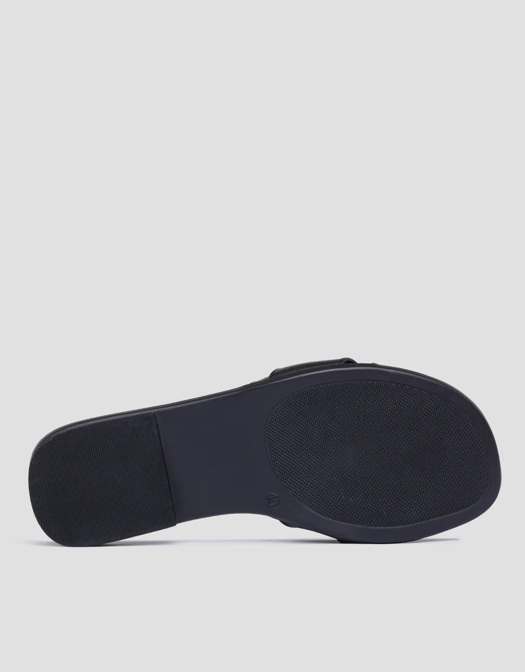 Connexion Chain Sandal Slipper Wanita