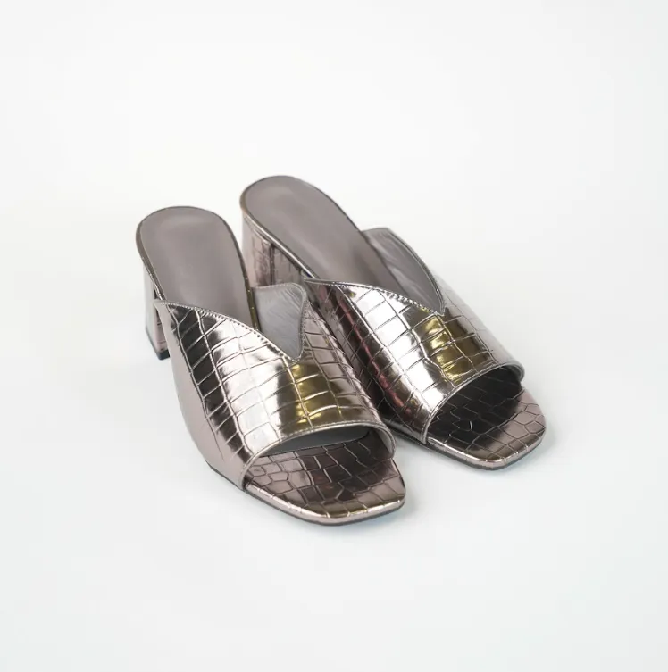 Heel Mule