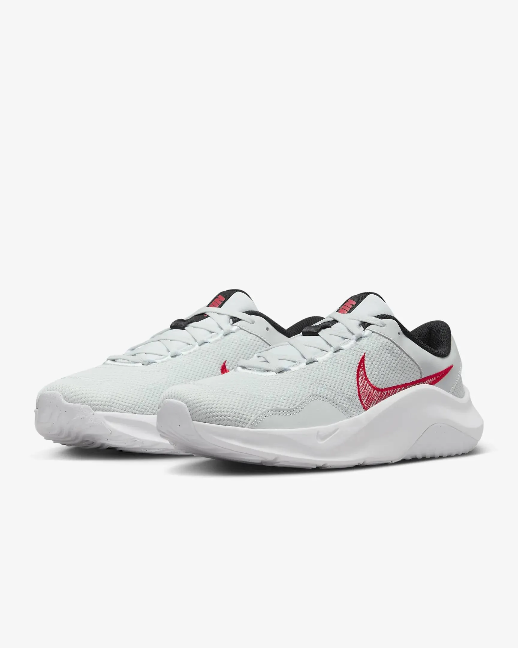 Nike Legend Essential 3 Next Nature Workout Shoes