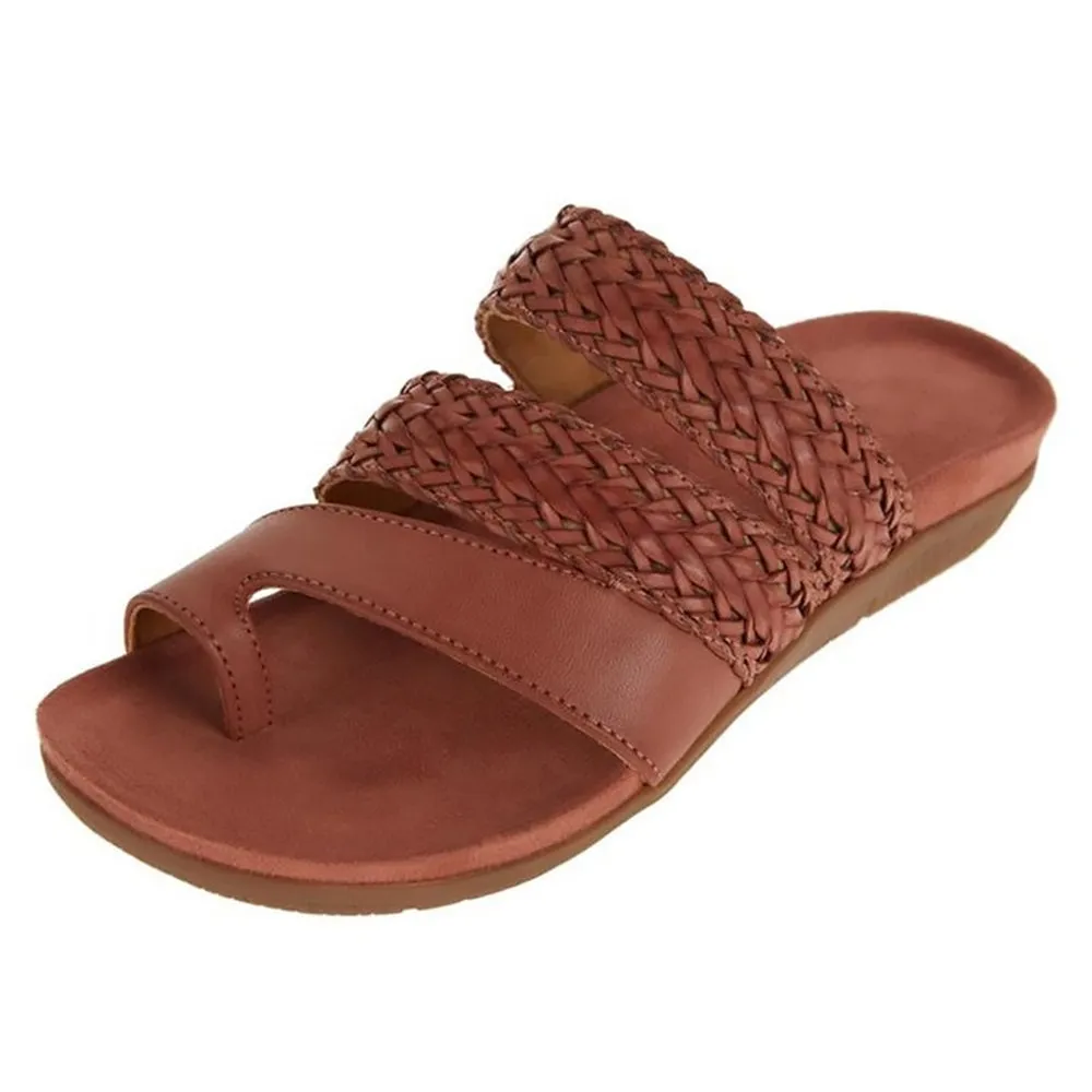 Tailored and comfortable orthopedic summer footwear