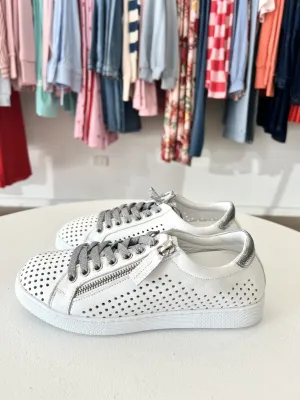 TEMPLE LEATHER TRAINER || WHITE/SILVER
