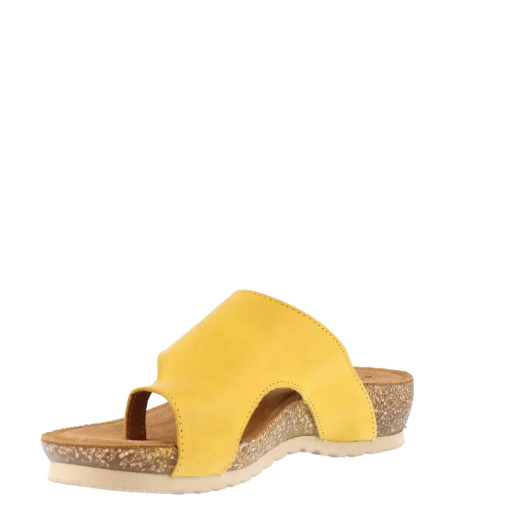 WandaPanda Women's Tenma Rustik Amarillo