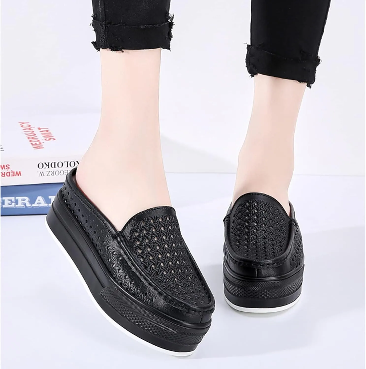 WENOREG Women's Leather Hollow Out Closed Toe Mule Sandals,Summer Casual Slip on Mesh Backless Comfort Flat Walking Loafers Non-Slip Breathable Beach Slippers Sandals