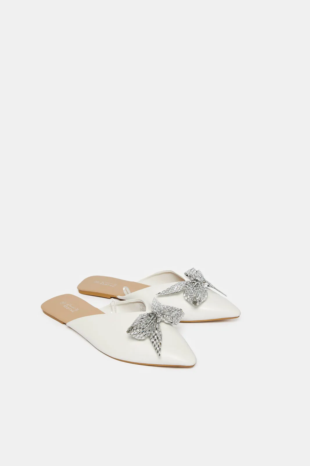 Women White Embellished Bow Trim Mule