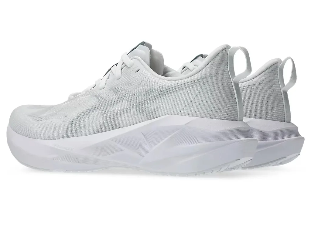 Women's ASICS Novablast 5